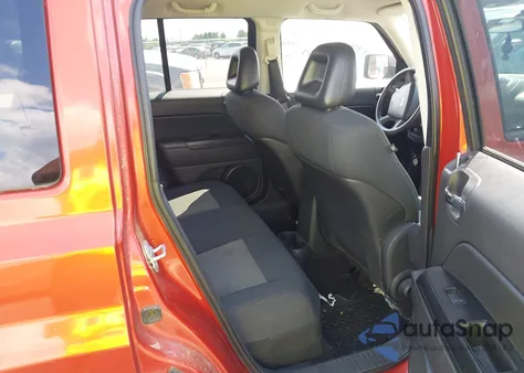 2009 Jeep Patriot Sport из США, поврежденный, VIN 1J4FT28B69D164971